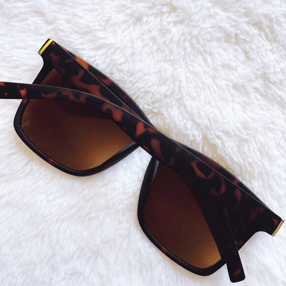 Otto Tortoise Brown Angular Frame Sunglasses - Picture 10 of 12